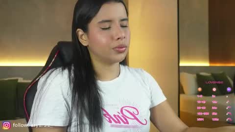 Arya online show from December 18, 12:44 pm