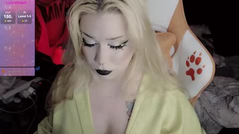 Sasha next stream December 4st  at  0000- 0030 am German time online show from May 27, 11:24 pm