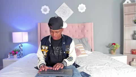 ashanty_malcom online show from February 23, 5:39 pm