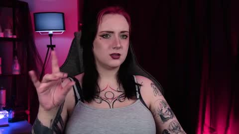 AshleyAshe  online show from April 1, 2:23 am