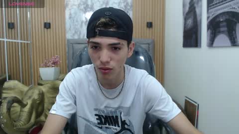 Asher Costa online show from April 4, 10:28 pm