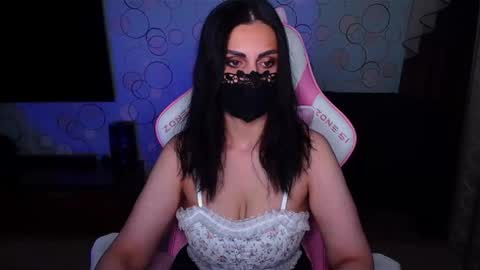   Yasmina   online show from February 1, 3:25 am