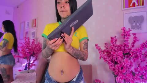 ashley_blum_ online show from February 12, 11:58 am