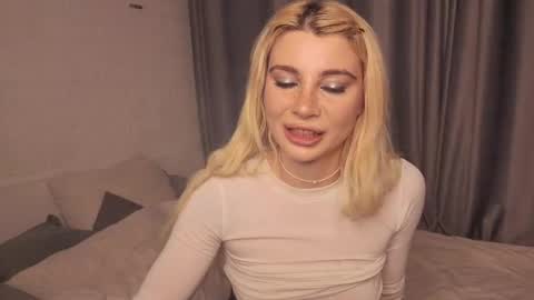 Ashley online show from March 1, 2:05 am