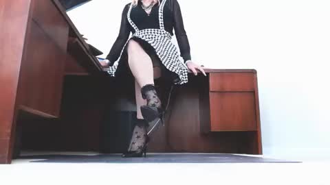 Ashley Ann online show from November 17, 6:43 pm