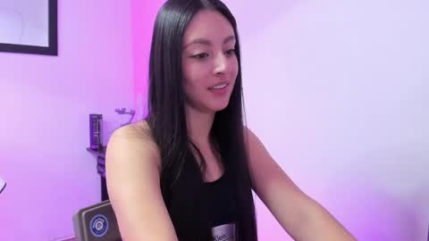 Ashley online show from December 3, 1:34 pm