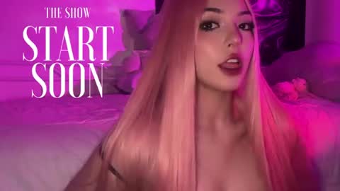 Ashlee Boox   online show from June 16, 6:23 pm