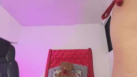 Ashlei Evanz online show from March 4, 7:11 pm