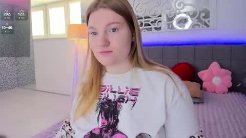 AshleyJonse online show from February 11, 6:50 am