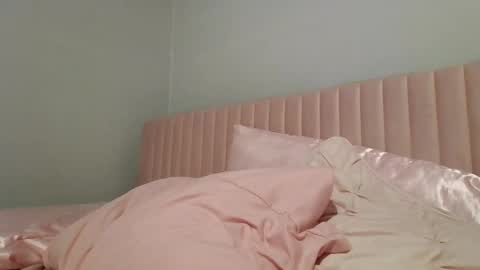 ashleymaddyyyy647935 online show from May 19, 7:59 am