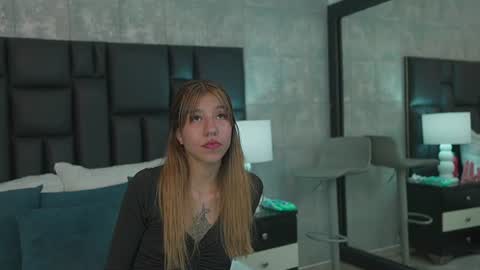 AshleyRoberh online show from July 7, 12:12 am
