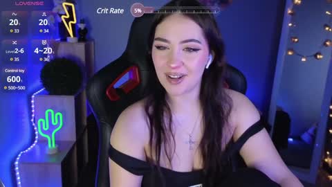 Snapshot of ashleyskott chatting on January 31, 8:11 am Ashley online show from January 31, 8:11 am