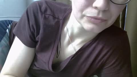Snapshot of ashleyspice chatting on March 7, 10:02 am Ashley online show from March 7, 10:02 am