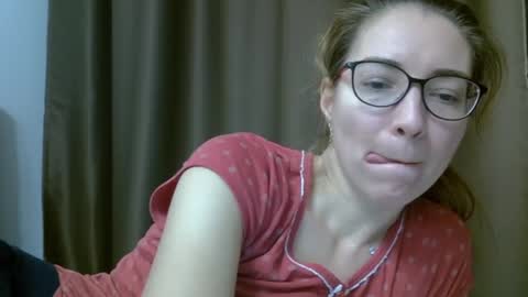 Ashley online show from November 16, 3:14 pm