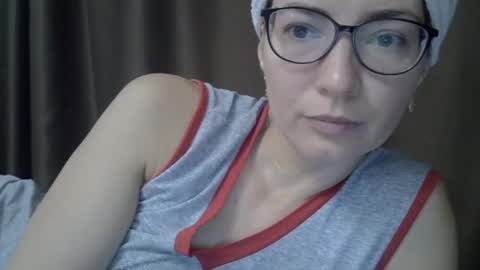 Snapshot of ashleyspice chatting on September 30, 6:24 am Ashley online show from September 30, 6:24 am