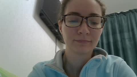 Snapshot of ashleyspice chatting on January 19, 5:48 am Ashley online show from January 19, 5:48 am