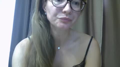 Snapshot of ashleyspice chatting on September 11, 9:10 am Ashley online show from September 11, 9:10 am
