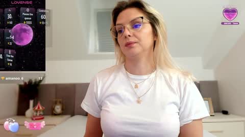 Snapshot of ashleystorms chatting on January 17, 10:11 am AshleyStorms online show from January 17, 10:11 am