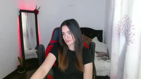 ASHLEY online show from March 25, 4:36 pm