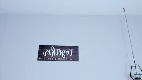 kylie online show from November 14, 2:25 am