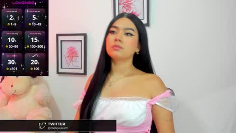 Snapshot of ashliekitty_011 chatting on October 17, 5:17 pm Ashlie online show from October 17, 5:17 pm