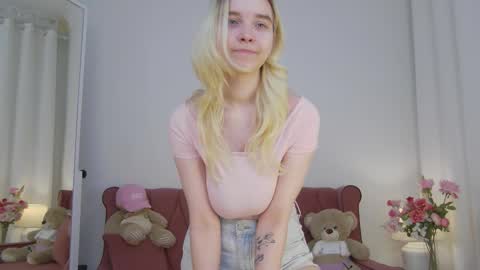 Snapshot of ashly_cherry chatting on September 29, 11:20 am ashly_cherry online show from September 29, 11:20 am