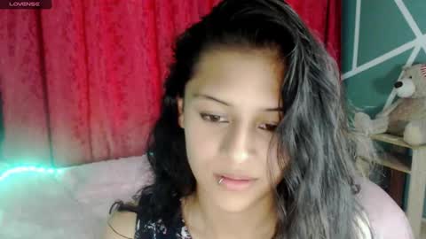 Snapshot of ashly_little2 chatting on February 11, 10:39 pm Ashly online show from February 11, 10:39 pm
