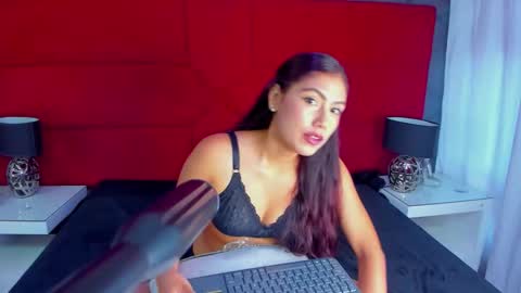 ashlye_collins online show from October 7, 12:23 pm