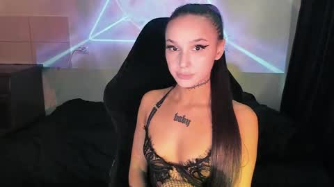 Mila online show from June 4, 5:35 am