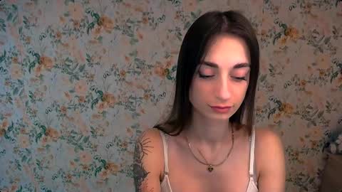 Snapshot of asia_n_ chatting on February 27, 7:41 am asia_n_ online show from February 27, 7:41 am