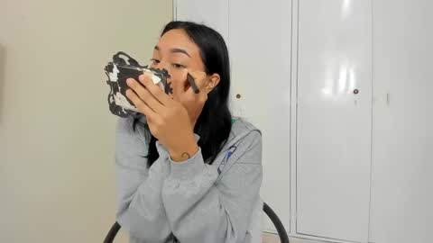 Camila online show from February 24, 12:48 pm