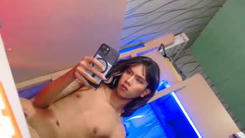 Snapshot of asian_ainsley69 chatting on September 30, 9:42 am asian_ainsley69 online show from September 30, 9:42 am