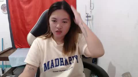 bb girl online show from January 8, 6:14 pm