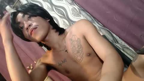 Snapshot of asian_kimxxx chatting on February 25, 8:53 pm don online show from February 25, 8:53 pm