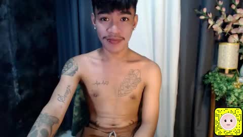 Snapshot of asian_kimxxx chatting on September 15, 3:46 pm don online show from September 15, 3:46 pm