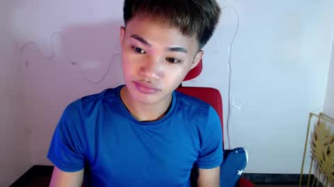 asian_lover05 online show from July 12, 4:32 pm