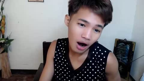 asian_lover05 online show from October 2, 7:45 pm