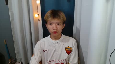 asian_macky online show from April 9, 1:39 pm