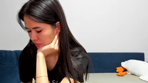Snapshot of asian_pussy_cat chatting on February 21, 3:10 pm Hare online show from February 21, 3:10 pm