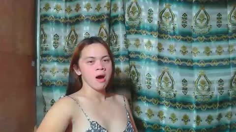 Snapshot of asian_reya chatting on September 18, 3:05 pm asian_reya online show from September 18, 3:05 pm