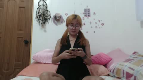 IM ROSE online show from June 22, 11:17 am