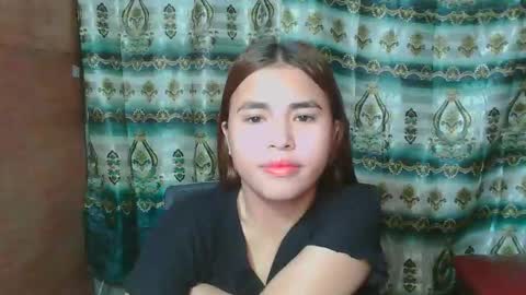 Snapshot of asian_sofiexxx chatting on October 19, 9:36 am asian_sofiexxx online show from October 19, 9:36 am