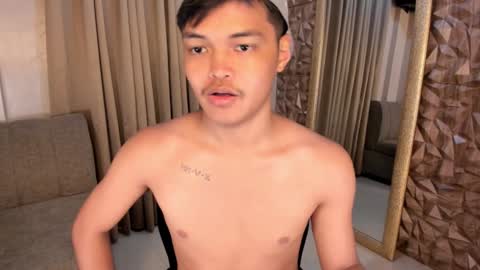 VICTORIA SCOTT online show from February 5, 4:27 am