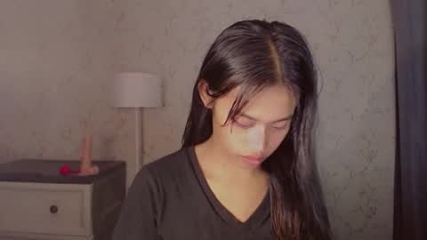 kisses online show from March 30, 11:32 am