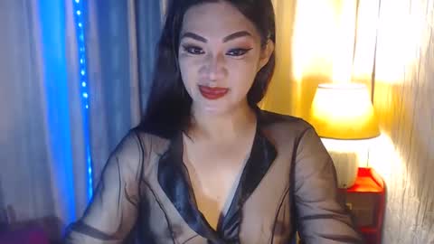 Snapshot of asiasfantasy chatting on February 20, 7:52 pm NEL online show from February 20, 7:52 pm