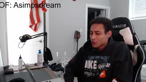 asimpsdream online show from May 8, 12:55 pm