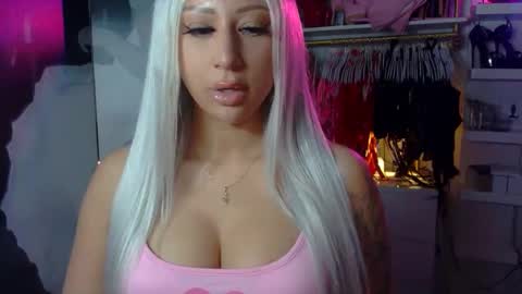 Snapshot of aspenmadden chatting on September 28, 11:36 pm iwantaspen online show from September 28, 11:36 pm