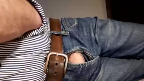 Will take commands from GuysWomenCouples etc online show from February 28, 9:44 pm