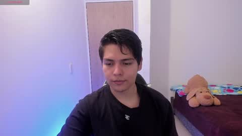 Asta Kuno online show from April 18, 1:51 am