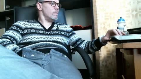 asterion51 online show from March 4, 3:37 pm